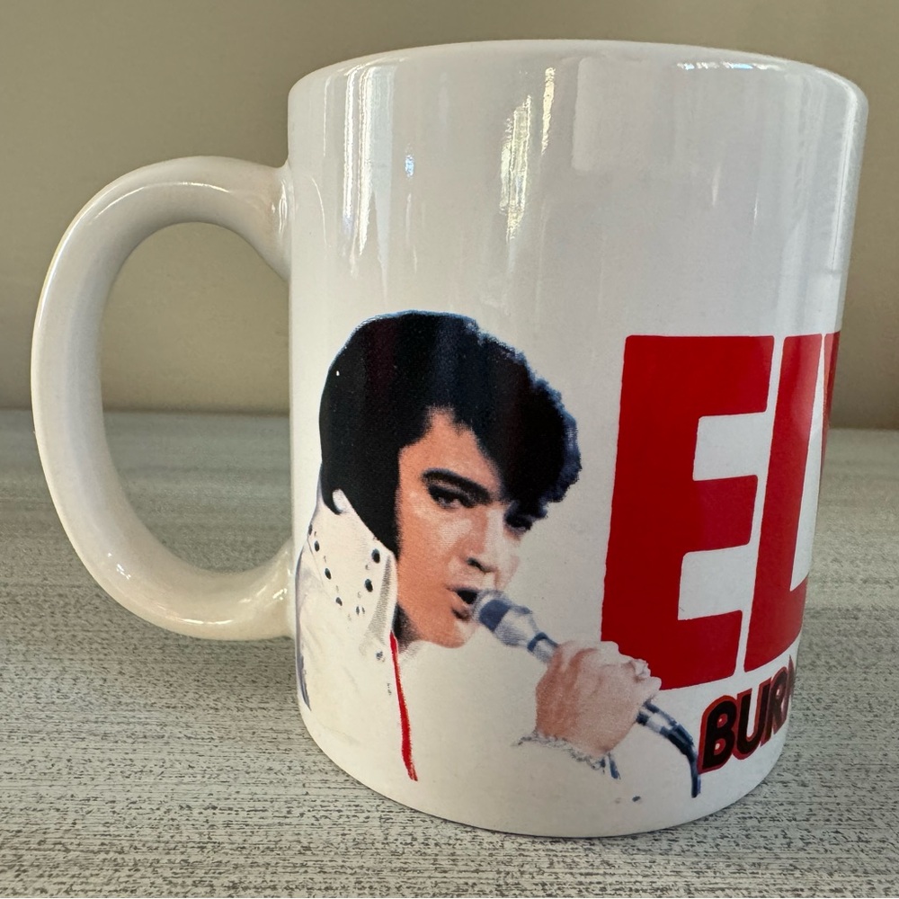 ELVIS Presley Burning Love Coffee Mug. NEW! (NO tags)